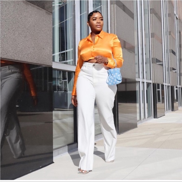 ZARA BLOGGERS fav SATIN EFFECT CROP SHIRT - Picture 4 of 10